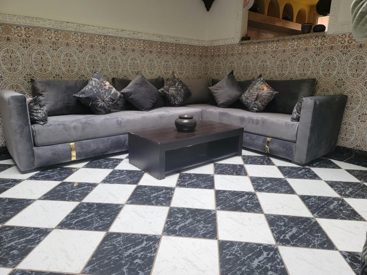 Riad Alaoui 146 With Swimming Pool And Free Parking Marrakesh Exterior photo